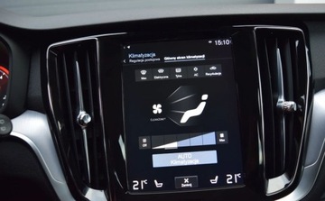 Volvo V60 I Kombi Facelifting 2.0 D3 DRIVE-E 150KM 2018 Volvo V60 2.0 D Automatic Skora Navi Ledy Virtual Kamera 2.0 Diesel 150KM, zdjęcie 22