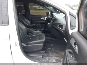 Chrysler Pacifica II 2021 Chrysler Pacifica Touring FWD 3.6 Benzyna 287KM, zdjęcie 8