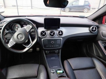 Mercedes GLA I Off-roader 1.6 200 156KM 2015 Mercedes GLA GLA 200, Salon Polska, Serwis ASO, zdjęcie 1