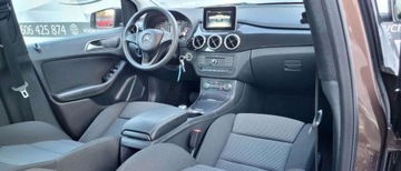 Mercedes Klasa B W246 Sports Tourer Facelifting 1.6 180 122KM 2016 Mercedes-Benz Klasa B 1.6 122 KM Automat Navi bezwypadkowy oplacony Gwaran, zdjęcie 15