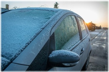 MATA OSŁONA NA SZYBĘ ANTYSZRONOWA POKROWIEC LUSTERKA WYCIERACZKI MURSKA 575
