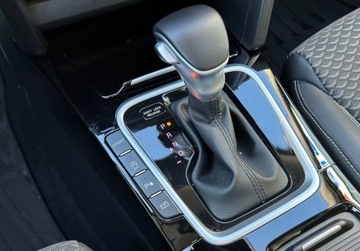 Kia Ceed III Hatchback Facelifting  1.5 T-GDI 140KM 2024 Kia Ceed MY25 Business Line 140KM 7DCT automat, dostepny od reki w Gdyni, zdjęcie 18