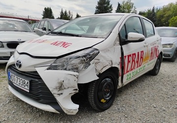 Toyota Yaris IV 2020 Toyota Yaris 2020r, SALONOWA. 1.0 LPG. Uszkodzony lewy przod. Jezdzi., zdjęcie 1