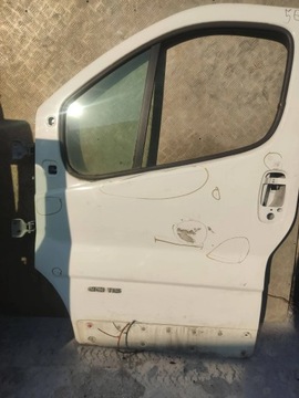 DVEŘE PŘEDNÍ LEVÝ RENAULT TRAFIC II 02-14 56