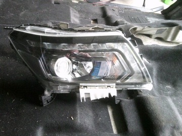 NISSAN NAVARA D23 NP300 LAMPA FULL LED PRAWA KOMPLETNA