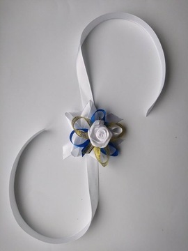 Котильоны, булавки для выпускного, банты для выпускного вечера