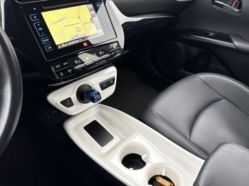 Toyota Prius IV Hatchback 1.8 Hybrid 122KM 2016 Toyota Prius 1.8 Hybrid Prestige IV (2015-2020) 1., zdjęcie 22