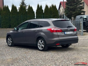 Ford Focus III Kombi 1.0 EcoBoost 125KM 2012 Ford Focus 125KM Navi Parkdistance Convers MY13 Benzyna 125KM, zdjęcie 12