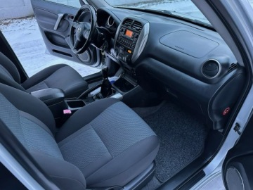 Toyota RAV4 II 2.0 16V D-4D 116KM 2005 Toyota RAV-4 2.0D4D, 4X4, Stan BARDZO DOBRY,, zdjęcie 12