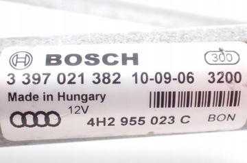 4H2955023C КРЕПЛЕНИЕ СТЕКЛООЧИСТИТЕЛЯ ПРАВЫЙ руль AUDI A8 D4 4H