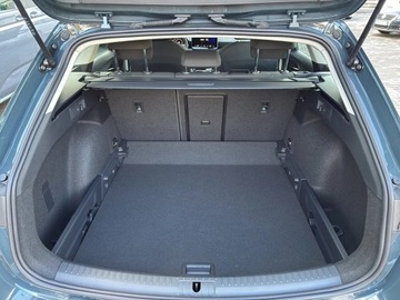 Seat Leon IV Sportstourer 1.5 eTSI (MHEV) 150KM 2025 Seat Leon Style 1.5 eTSI 150 KM, zdjęcie 18