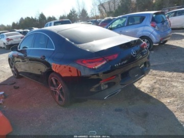 Mercedes CLA C118/X118 2020 Mercedes-Benz CLA 2020 r., 2,0L 250 4MATIC 2.0 Benzyna 221KM, zdjęcie 3
