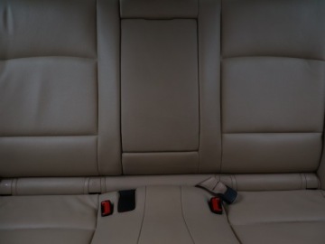 BMW Seria 5 F10-F11 Limuzyna 520d 184KM 2012 BMW 5 520d, 181 KM, Automat, Skóra, Navi, Xenon, zdjęcie 9