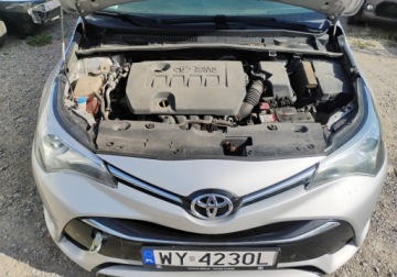 Toyota Avensis III Sedan Facelifting 2015 1.8 Valvematic 147KM 2017 Toyota Avensis 072018r, SALON POLSKA. 1.8 Benzyna. Uszkodzony tyl. Jezdzi n, zdjęcie 4