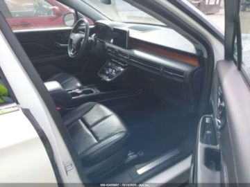 Lincoln 2022 Lincoln Corsair 2022 Lincoln Corsair Reserve AWD 2.0 Benzyna 250KM, zdjęcie 9