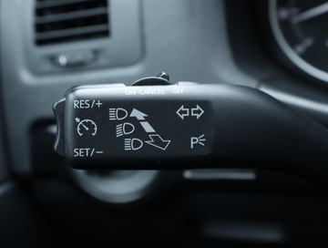 Skoda Octavia II Hatchback Facelifting 1.8 TSI 160KM 2009 Skoda Octavia 1.8 TSI, Salon Polska, Skóra, Xenon, zdjęcie 20