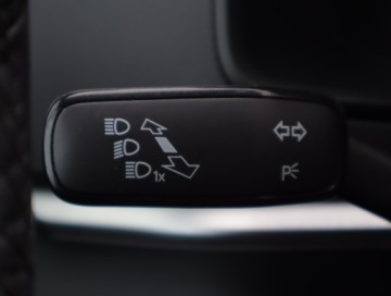 Skoda Karoq Crossover 1.6 TDI 115KM 2019 Skoda Karoq 1.6 TDI, Salon Polska, 1. Właściciel, zdjęcie 15