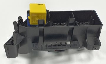 KONEKTOR POJISTEK SMART FOURTWO 450 0012814V002 A0025421419