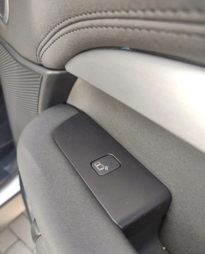 Land Rover Discovery V Terenowy Facelifting 3.0D I6 300KM 2022 Land Rover Discovery Discovery MY23 3.0D I6 300 PS AWD Auto SE 7-os hak FV, zdjęcie 23