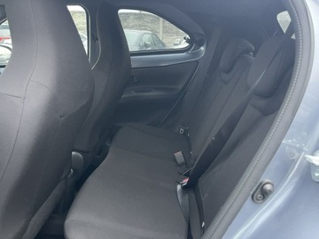 Toyota Aygo X 1.1 VVT-i 72KM 2024 Toyota Aygo X Active Klimatyzacja Tempomat Kamera, zdjęcie 11