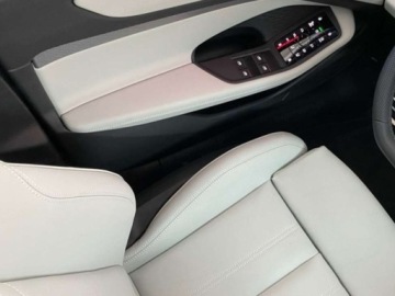 Audi A6 C8 Limousine Plug-In Facelifting 2.0 50 TFSI e 299KM 2025 AUDI A6 e-Hybrid quattro Sedan (299 KM) 2025, zdjęcie 11
