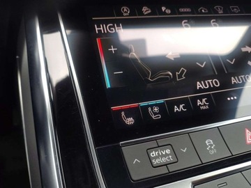 Audi Q8 2022 Audi Q8 Audi Q8 50 TDI 286KM Quattro Tiptronic 3.0 Diesel 283KM, zdjęcie 32