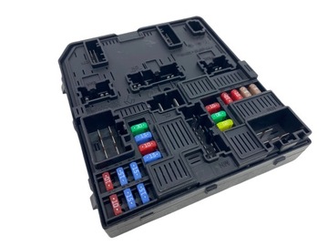 SKŘÍŇKA POJISTEK KOLEOS KADJAR RENAULT OE 284B69501R