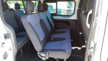 Opel Vivaro B Kombi Extra Long H1 2,9t 1.6 BiTurbo 125KM 2016 Opel Vivaro 1.6D 125KM L2H1 Klima Navi Temp Nawiewy Na tyl Kamera 157Tys G, zdjęcie 7
