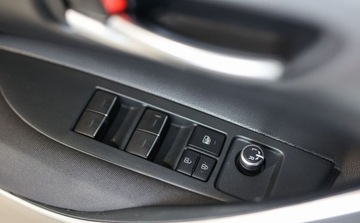 Toyota Corolla XII 2022 Toyota Corolla 1.8 Hybrid Comfort LPG 1.8 BenzynaLPG 122KM, zdjęcie 17