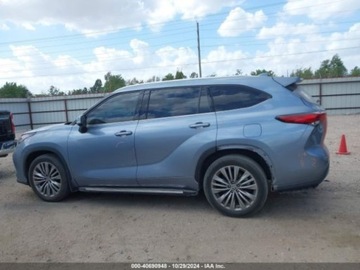 Toyota Highlander III 2021 Toyota Highlander 2021r., Platinium, od ubezpieczalni 3.5 Benzyna 295KM, zdjęcie 3