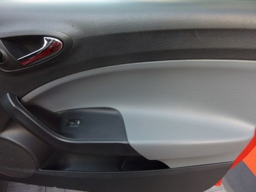 Seat Ibiza IV Hatchback 5d Facelifting 1.2 70KM 2014 Seat Ibiza 1.2 Benzynka, zdjęcie 27