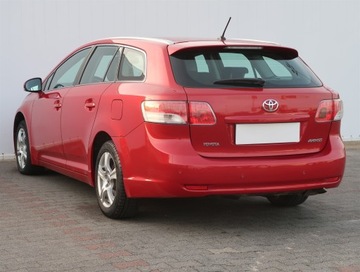 Toyota Avensis III Wagon 2.0 Valvematic 152KM 2011 Toyota Avensis 2.0 i, Automat, Klima, Klimatronic, zdjęcie 3