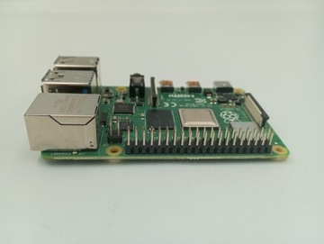 Микрокомпьютер Botland Raspberry Pi 4 Model B