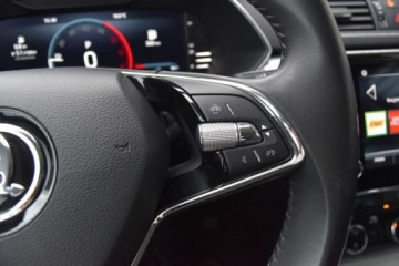 Skoda Superb III Liftback Facelifting 2.0 TDI SCR 200KM 2023 Skoda Superb SalonPL 2.0TDI 200KM DSG Ambition Czujniki Kamera Kessyfull V, zdjęcie 2