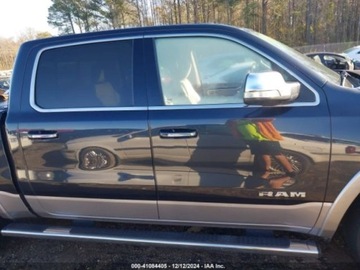  RAM 1500 2021r., Laramie, od ubezpieczalni 5.7 Benzyna 395KM, zdjęcie 7