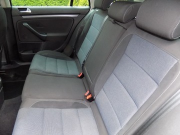 Volkswagen Golf VI Variant 1.6 TDI-CR DPF BlueMotion 105KM 2011 VOLKSWAGEN GOLF VI 1,6 TDI STYLE NAWI. PDC BEZWYPADKOWY, zdjęcie 10