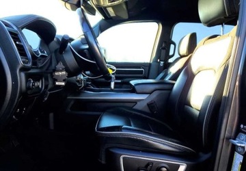 Dodge Ram V 2022 Dodge RAM Auta z USA - Zapytaj o wiecej ofert 4.7 Benzyna 310KM, zdjęcie 10