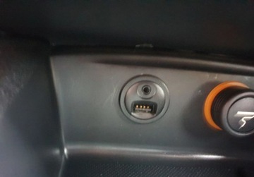 DS 4 I Hatchback Facelifting 2015 (Citroen) 1.2 PureTech 131KM 2015 Citroen DS4 Bezwypadkowy Masaze Nawigacja GetHelp 1.2 Benzyna, zdjęcie 24