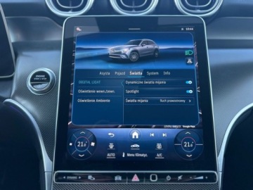 Mercedes GLC C254/X254 SUV 2.0 200 MHEV 204KM 2024 Mercedes-Benz GLC 200 4Matic rej. 2025 AMG Line HAK FV23 salon Polska el., zdjęcie 22