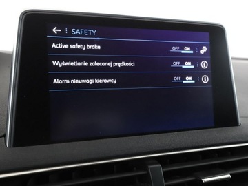 Peugeot 5008 II Crossover 1.5 BlueHDI 130KM 2018 Peugeot 5008 7os. Automat Virtual Navi Kamera, zdjęcie 27
