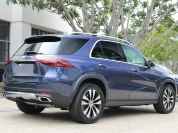 Mercedes GLE V167 SUV Facelifting 2.0 300d 269KM 2026 MERCEDES-BENZ GLE 300 d 4-Matic Suv 2.0 (269KM) 2026, zdjęcie 2