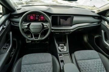 Skoda Octavia IV Liftback 1.5 TSI EVO 150KM 2026 Škoda Octavia Skoda Octavia Combi Sportline 1.5, zdjęcie 14