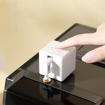 Кнопка умного переключателя Кнопка управления приложением Часы Белые