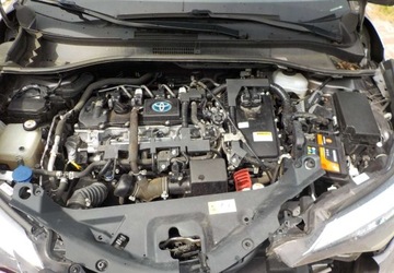 Toyota C-HR I Crossover Facelifting 1.8 Hybrid 122KM 2021 Toyota C-HR Okazja 1.8 Hybryda 122KM, zdjęcie 2