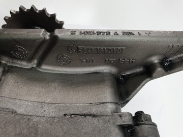 POMPA OLEJU MERCEDES W204 W212 2.2 CDI A6461810101