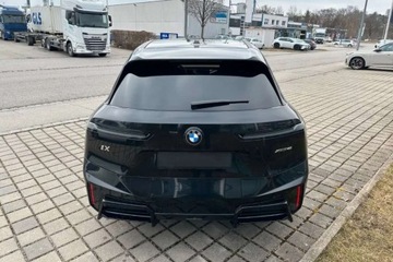 BMW iX SUV Facelifting 94.8kWh 408KM 2025 BMW iX Od reki Pakiet Innowacji Pakiet Comfort Bowers Wilkins, zdjęcie 9