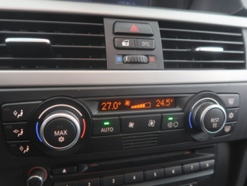 BMW Seria 3 E90-91-92-93 Limuzyna E90 318d 122KM 2007 BMW 3 318 d, Navi, Xenon, Klima, Klimatronic, zdjęcie 11