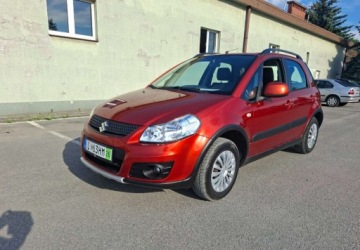 Suzuki SX4 I Hatchback Facelifting 1.6 VVT 120KM 2011 Suzuki SX4 Suzuka SX4 4X4 Tarnow 1.6 Benzyna 120KM, zdjęcie 1