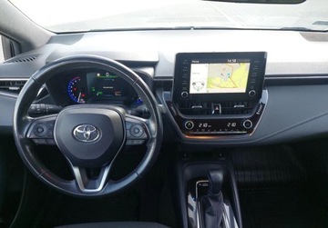 Toyota Corolla XII Hatchback 1.8 Hybrid 122KM 2019 Toyota Corolla GwarancjaKamera Cofania, cyfrowe zegary, Bezwypadkowa, Salo, zdjęcie 12
