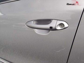 Kia Ceed II GT 5d 1.6 T-GDI 204KM 2015 Kia Ceed GT 1.6 T-GDI 204KM Bogate wyposazenie Gwarancja 1.6 Benzyna, zdjęcie 24